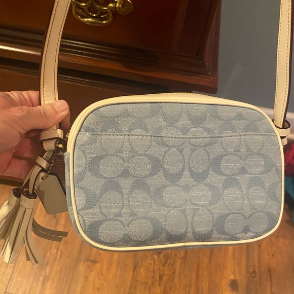 Coach crossbody - Picture 4 of 4